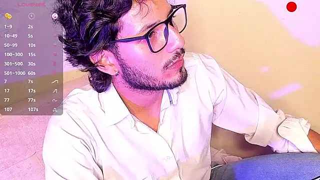 Nicholasrodrii online show from December 13, 2024, 3:49 am