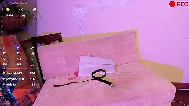 Nicholasrodrii online show from December 16, 2024, 4:45 am