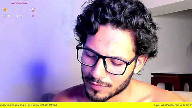 Nicholasrodrii online show from February 17, 2025, 1:36 am