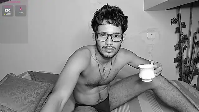 Nicholasrodrii online show from July 1, 2026, 2:13 am