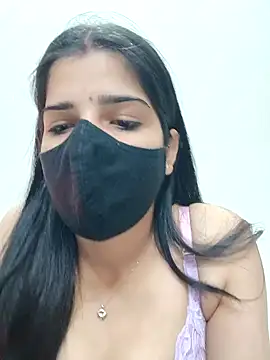 Snapshot of aaliya_bhattt chatting on January 4, 2025, 2:56 pm aaliya bhattt online show from January 4, 2025, 2:56 pm