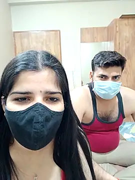 Snapshot of aaliya_bhattt chatting on March 5, 2025, 5:39 pm aaliya bhattt online show from March 5, 2025, 5:39 pm