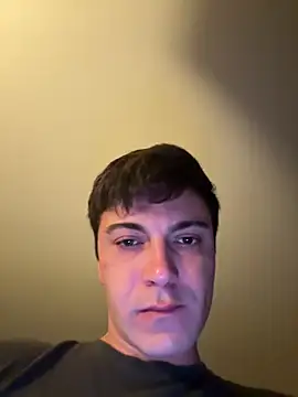 MathieuClst online show from November 19, 2025, 10:43 pm