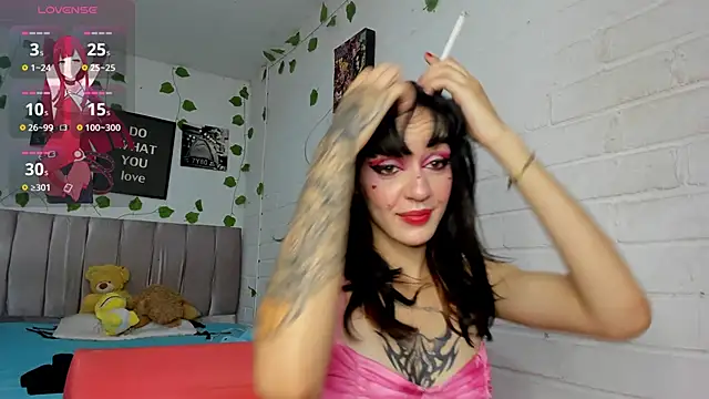 katt  black   online show from April 10, 2026, 8:24 pm