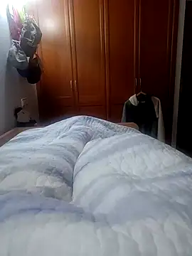 AAngel20 online show from November 24, 2025, 6:07 pm