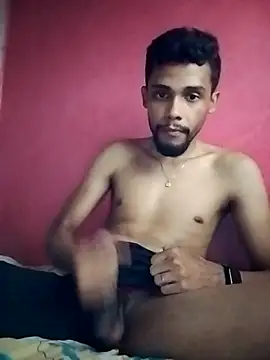 marcos7133-1 online show from April 12, 2026, 8:47 pm