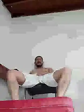 AndresSmith   online show from December 6, 2024, 7:12 pm