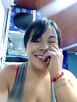 MIA BIANCCO online show from October 7, 2025, 5:26 am