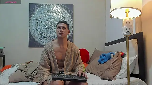 nakedfoam1 online show from November 8, 2025, 11:54 am