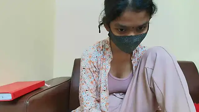 Srabontii online show from November 5, 2025, 6:35 am