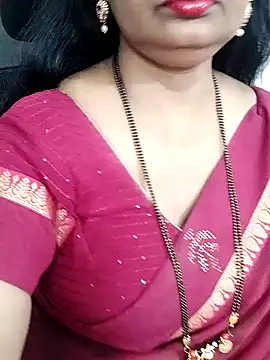 Snapshot of Deepthi_Mysore chatting on January 12, 2025, 6:16 pm Deepthi Mysore online show from January 12, 2025, 6:16 pm