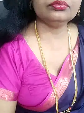 Snapshot of Deepthi_Mysore chatting on January 16, 2025, 2:19 pm Deepthi Mysore online show from January 16, 2025, 2:19 pm
