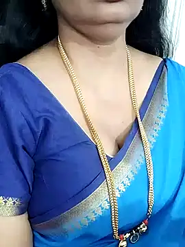 Snapshot of Deepthi_Mysore chatting on January 21, 2025, 7:17 pm Deepthi Mysore online show from January 21, 2025, 7:17 pm