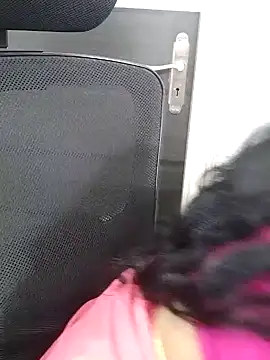 Snapshot of Deepthi_Mysore chatting on January 27, 2025, 12:58 pm Deepthi Mysore online show from January 27, 2025, 12:58 pm