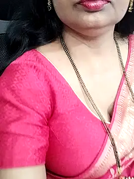 Snapshot of Deepthi_Mysore chatting on February 5, 2025, 12:31 am Deepthi Mysore online show from February 5, 2025, 12:31 am