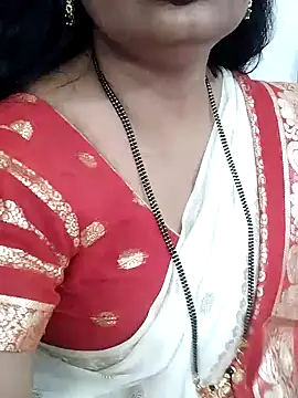 Snapshot of Deepthi_Mysore chatting on February 10, 2025, 2:19 am Deepthi Mysore online show from February 10, 2025, 2:19 am