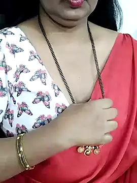 Snapshot of Deepthi_Mysore chatting on February 18, 2025, 4:59 pm Deepthi Mysore online show from February 18, 2025, 4:59 pm