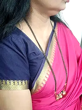 Snapshot of Deepthi_Mysore chatting on February 20, 2025, 4:25 pm Deepthi Mysore online show from February 20, 2025, 4:25 pm