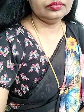 Snapshot of Deepthi_Mysore chatting on February 22, 2025, 12:38 am Deepthi Mysore online show from February 22, 2025, 12:38 am