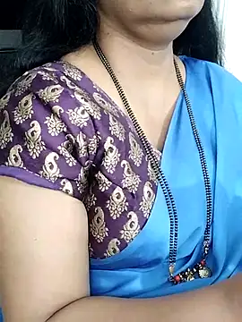 Snapshot of Deepthi_Mysore chatting on February 22, 2025, 10:31 pm Deepthi Mysore online show from February 22, 2025, 10:31 pm