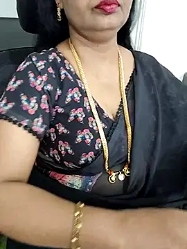 Snapshot of Deepthi_Mysore chatting on February 28, 2025, 7:15 am Deepthi Mysore online show from February 28, 2025, 7:15 am