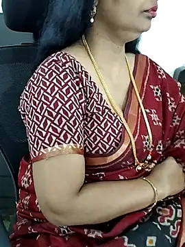 Snapshot of Deepthi_Mysore chatting on March 11, 2025, 5:13 pm Deepthi Mysore online show from March 11, 2025, 5:13 pm