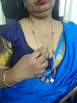 Snapshot of Deepthi_Mysore chatting on November 17, 2025, 4:46 pm Deepthi Mysore online show from November 17, 2025, 4:46 pm