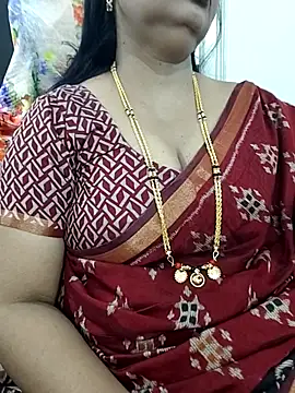 Snapshot of Deepthi_Mysore chatting on December 2, 2025, 8:41 am Deepthi Mysore online show from December 2, 2025, 8:41 am