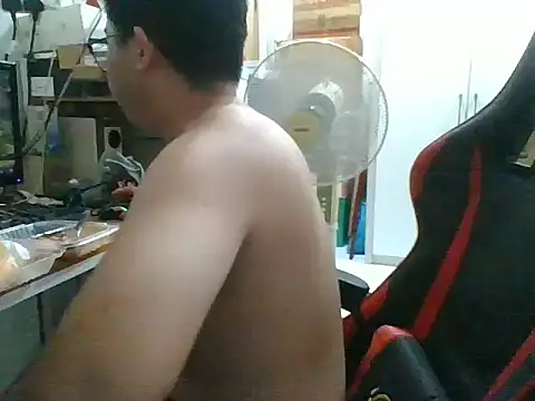 Snapshot of shyboymasturbation chatting on December 21, 2024, 1:21 pm shyboymasturbation online show from December 21, 2024, 1:21 pm