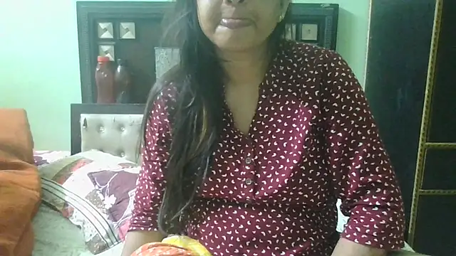 couplesuni online show from March 16, 2025, 6:53 am