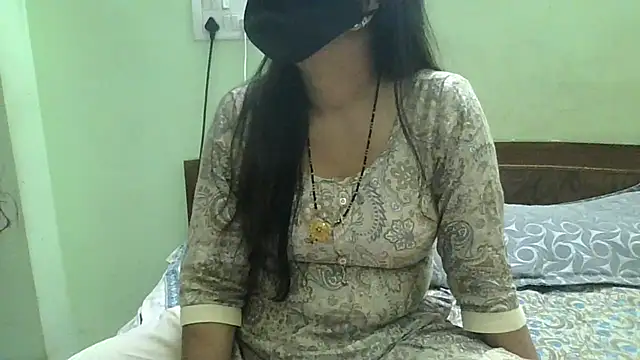 couplesuni online show from March 19, 2025, 3:41 am