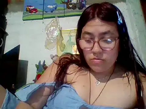 dafne19  online show from February 13, 2025, 3:50 am