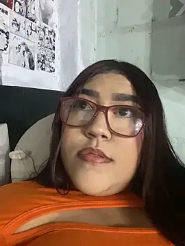 dafne19  online show from December 21, 2025, 5:14 am