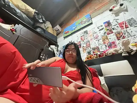 dafne19  online show from February 17, 2026, 3:36 am