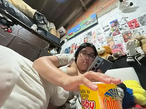 dafne19  online show from March 29, 2026, 5:07 am