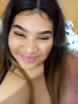 Snapshot of ambarlennoix chatting on December 28, 2024, 6:06 am ambarlennoix online show from December 28, 2024, 6:06 am