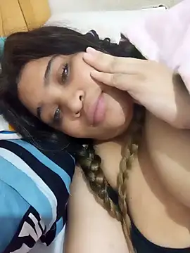 Snapshot of ambarlennoix chatting on January 11, 2025, 11:13 pm ambarlennoix online show from January 11, 2025, 11:13 pm