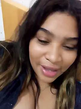 Snapshot of ambarlennoix chatting on January 16, 2025, 5:00 am ambarlennoix online show from January 16, 2025, 5:00 am