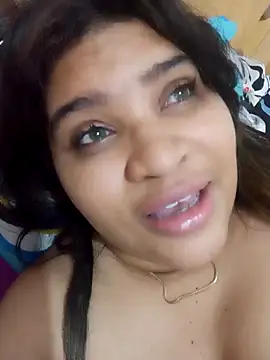 Snapshot of ambarlennoix chatting on January 19, 2025, 8:50 am ambarlennoix online show from January 19, 2025, 8:50 am