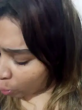 Snapshot of ambarlennoix chatting on January 25, 2025, 5:40 am ambarlennoix online show from January 25, 2025, 5:40 am