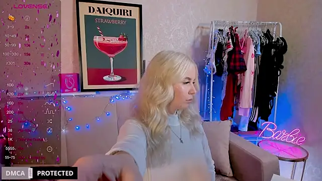 Tasty booty online show from November 7, 2025, 1:27 am