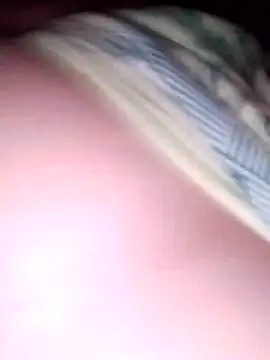 Snapshot of Natasha-In69 chatting on November 19, 2025, 8:20 pm Natasha-In69 online show from November 19, 2025, 8:20 pm