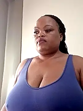 hugemelonsxxx online show from May 30, 2026, 9:06 am