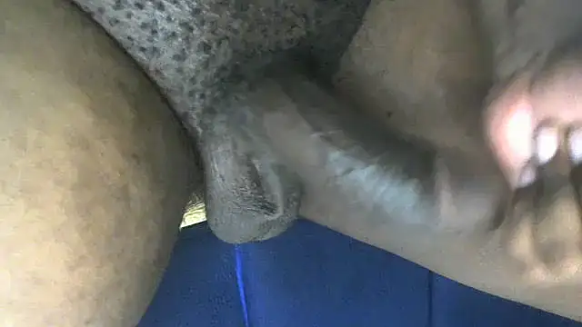 Snapshot of Kingcums_95 chatting on January 6, 2025, 11:29 am Kingcums 95 online show from January 6, 2025, 11:29 am