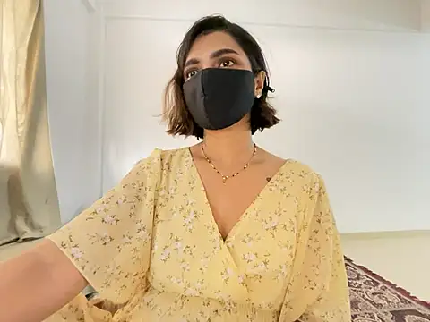 MaYaa  11 online show from January 20, 2025, 11:35 am