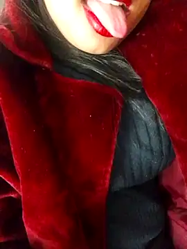 Snapshot of Kiya_01 chatting on January 19, 2025, 1:44 pm Kiya 01 online show from January 19, 2025, 1:44 pm