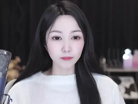 Nuyoah-77 online show from March 22, 2026, 8:51 am