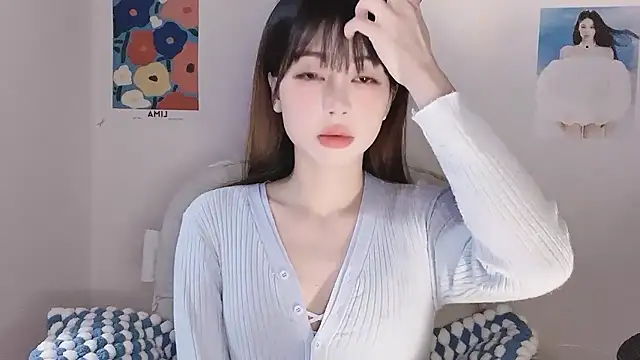 -Hottie online show from January 12, 2026, 4:01 pm