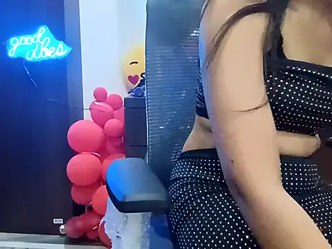 Snapshot of GoldnessAishu chatting on February 20, 2025, 7:08 pm GoldnessAishu online show from February 20, 2025, 7:08 pm