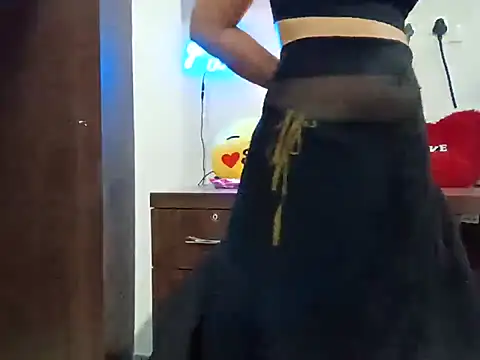 Snapshot of GoldnessAishu chatting on March 9, 2025, 5:28 pm GoldnessAishu online show from March 9, 2025, 5:28 pm